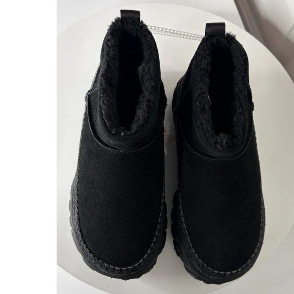UGG Venture Daze Ultra Mini Boots Black Suede – Women’s Size 7 - Picture 7 of 13